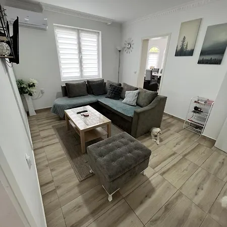 Apartamento Loki Soko Banja