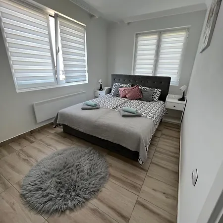 Apartamento Loki Soko Banja